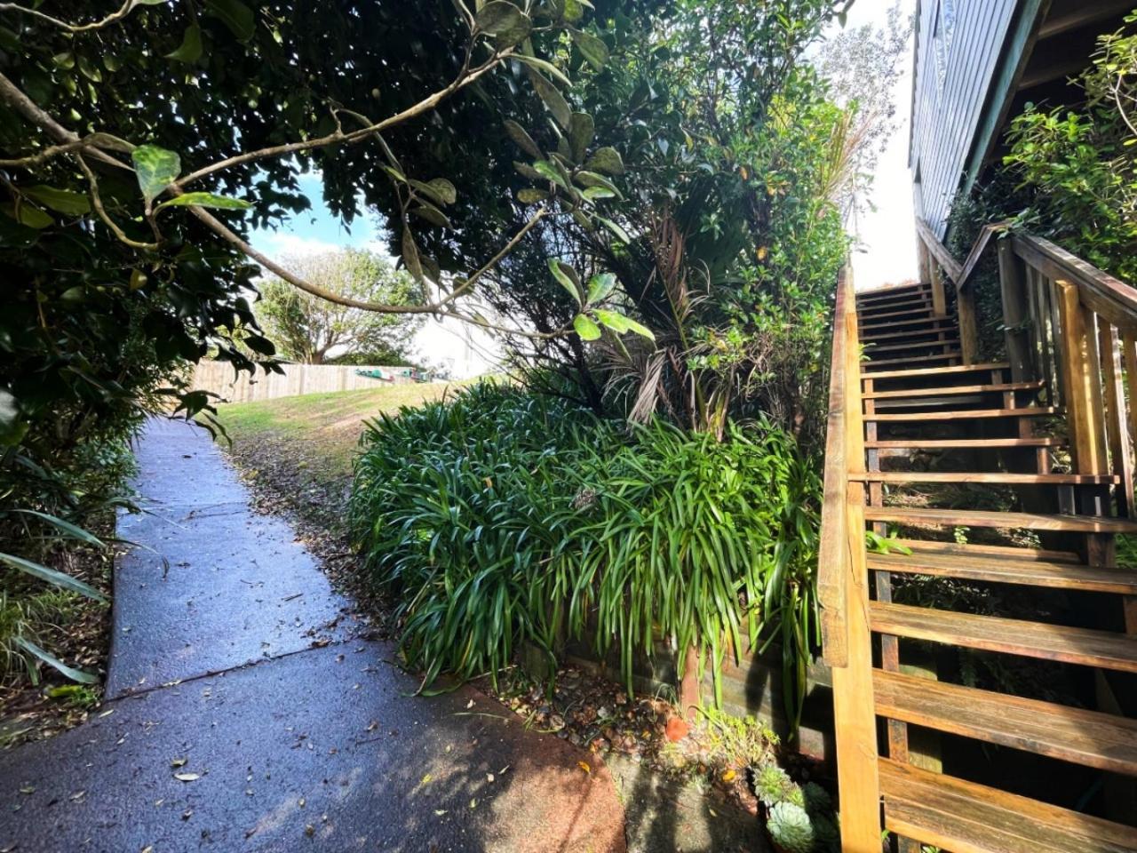 Hekerua Bay Views Oneroa - Waiheke Escapes Villa Exterior foto